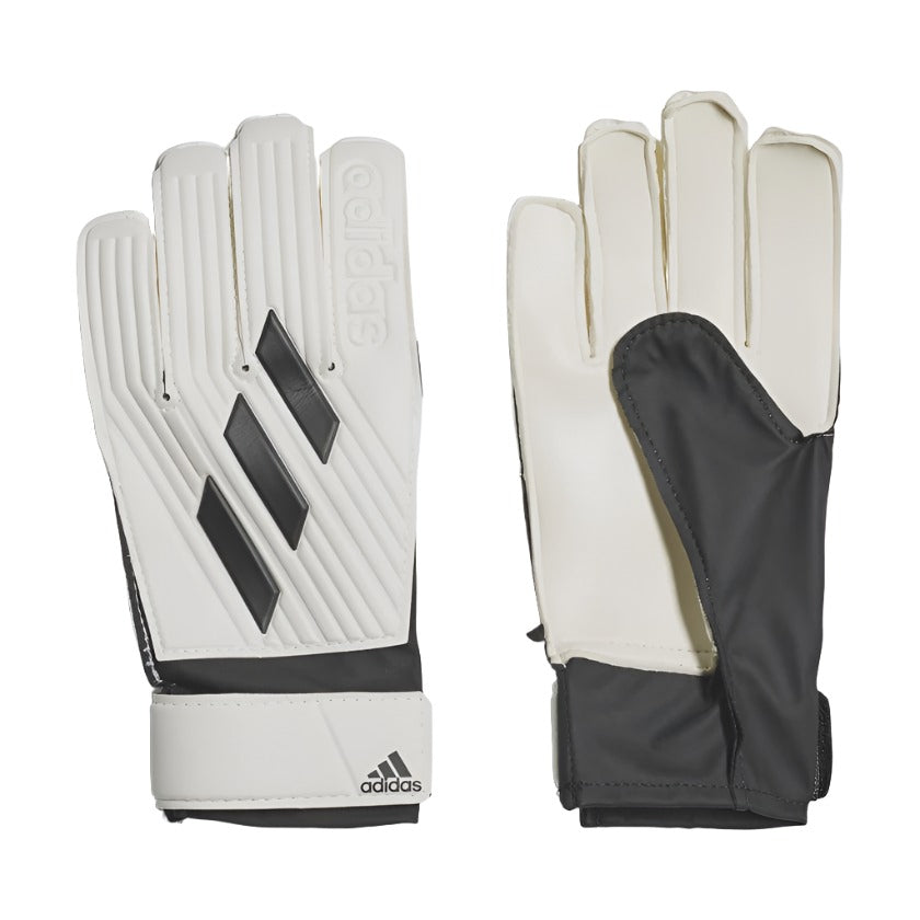 Adidas junior on sale goalkeeper gloves