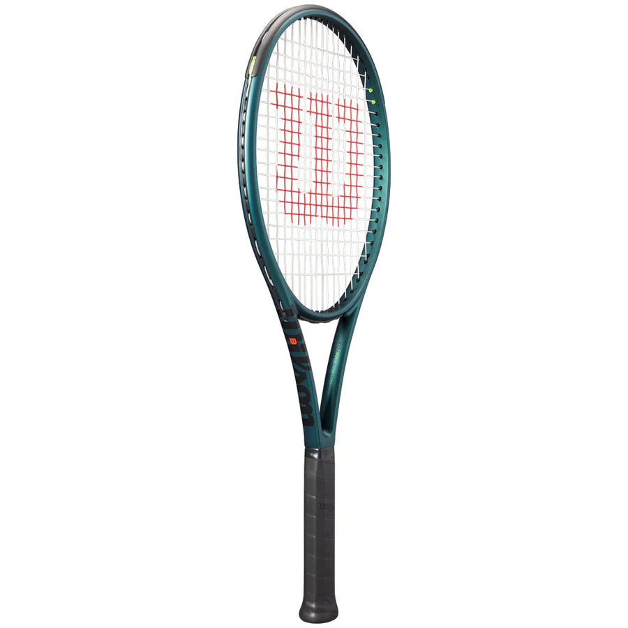 Wilson Blade 100UL (16x19) v9 Tennis Racket